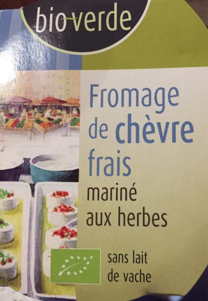 Fromage de chevre frais marine aux herbes