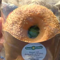 Avocado Chili Bagel