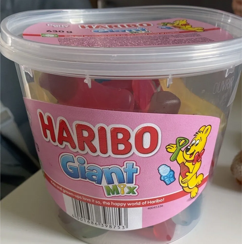 Haribo giant mix