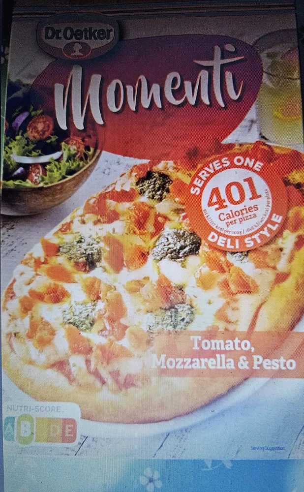 Momenti Tomato Mozzarella and Pesto