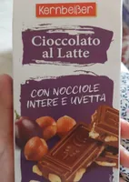 Cioccolata al latte con nocciole intere e uvetta