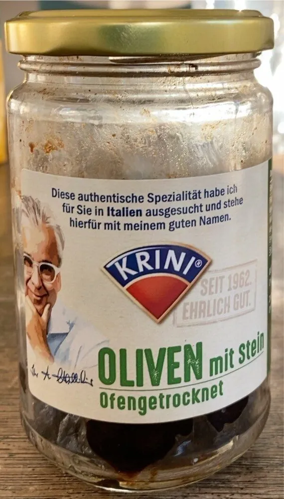 Oliven mit Stein