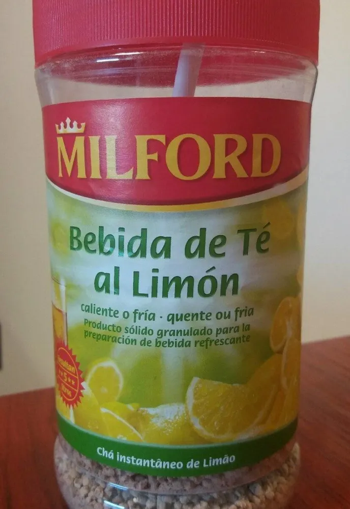 Bebida De Té Al Limón