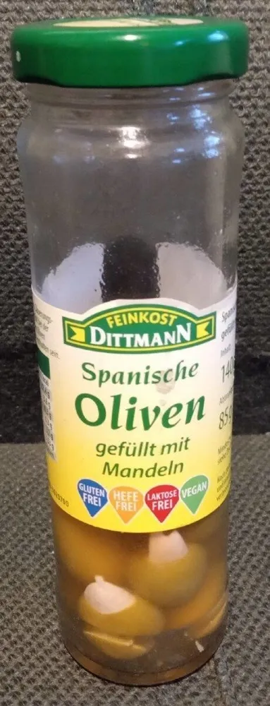 Spanische Oliven gefüllt mit Mandeln