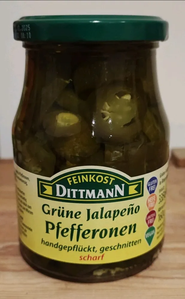 Grüne Jalapeño Pfefferonen