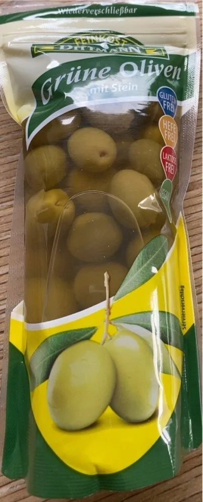 Grüne Oliven