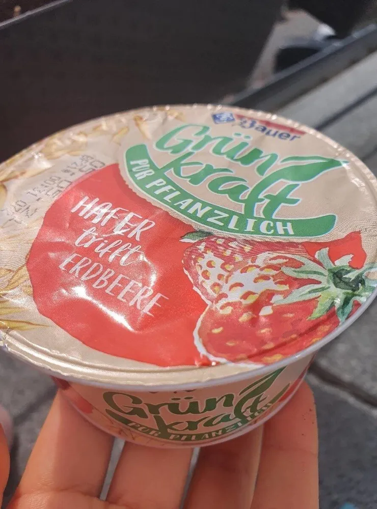Grünkraft Hafer trifft Erdbeere