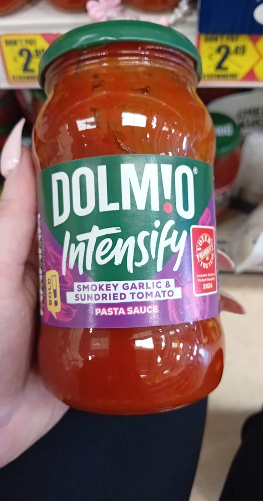 dolmio intensity sriracha style chunky vegetables