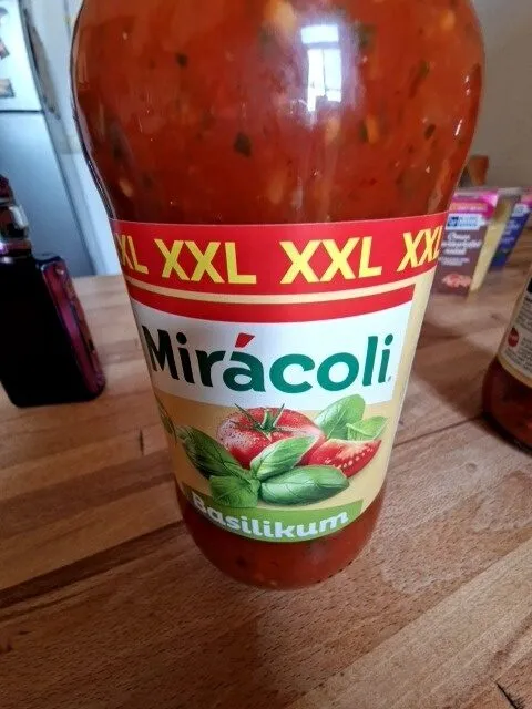 ALDI Mars GmbH MIRÁCOLI Sauce XXL  In der Sorte Basilikum 2.49€ 675g Glas 1kg 3.69€