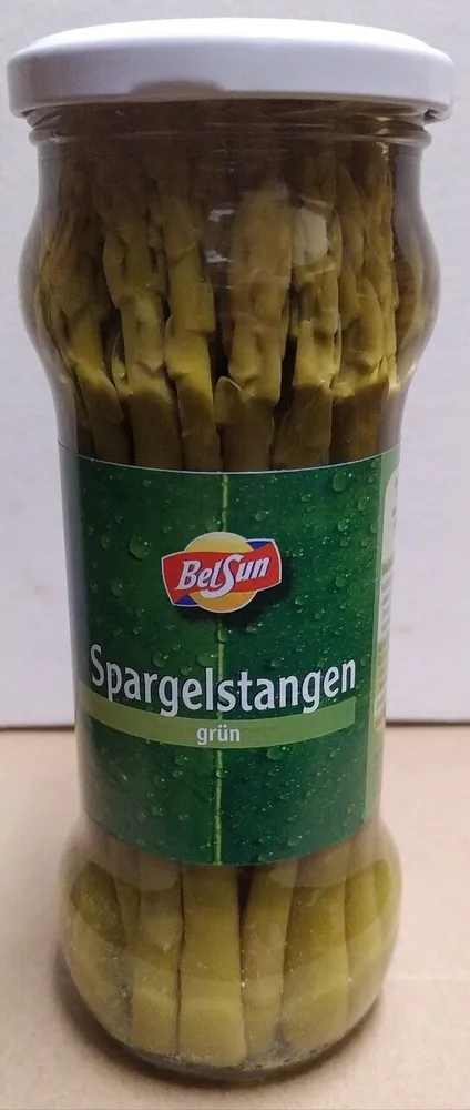 Spargelstangen grün