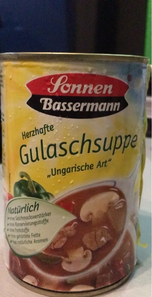 Herzhafte Gulaschsuppe „Ungarische Art“