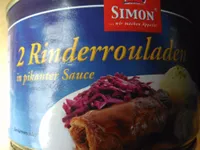 Zwei Rinderrouladen in pikanter Sauce