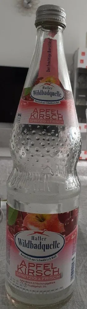 Apfel Kirsch Zischt & Erfrischt