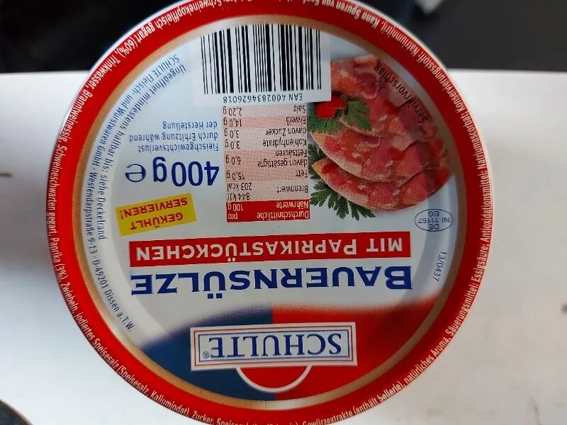 Bauernsülze mit Paprikastückchen