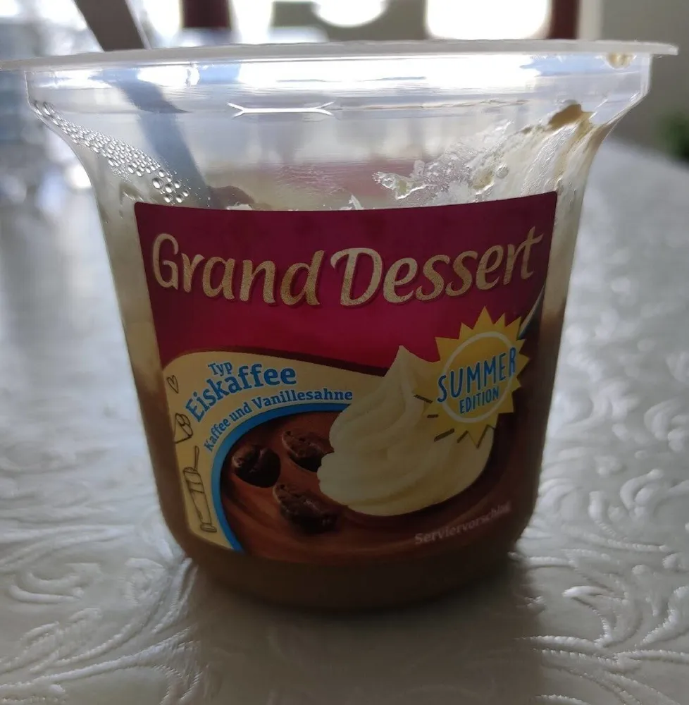 Grand Dessert (Eiskaffee)