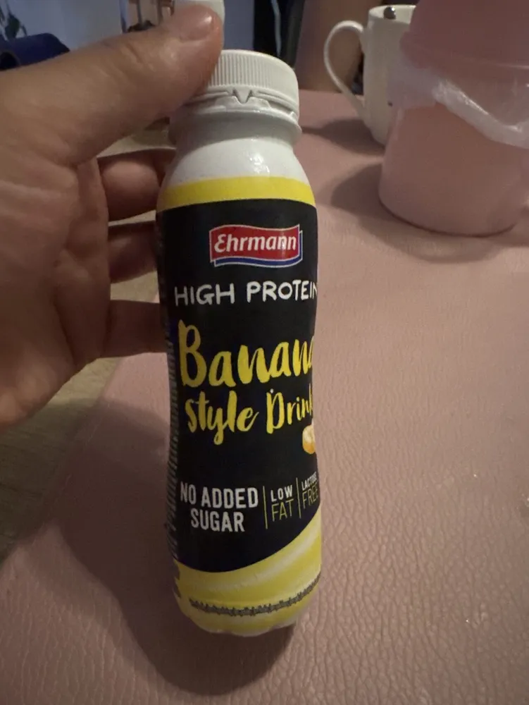。 Ehrmann HIGH PROTEIN Banan Style Drink NO ADDED