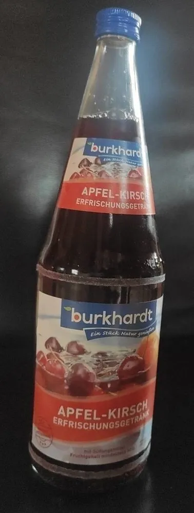 Apfel -Kirsch Erfrischungsgetränk