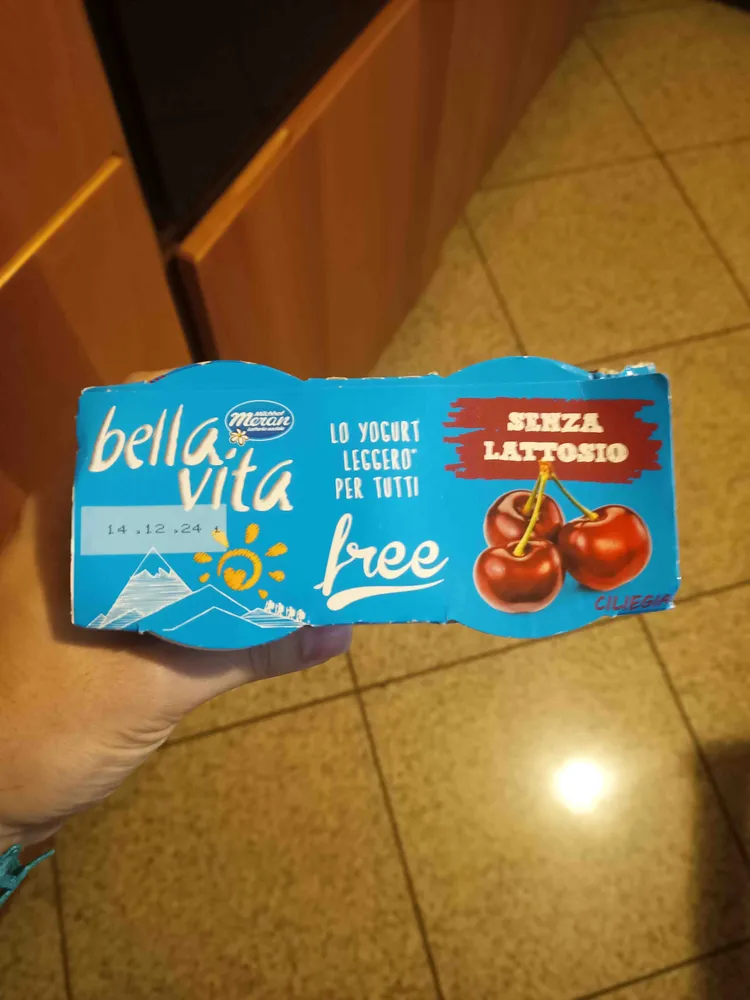 yogurt leggero senza lattosio ciliegia