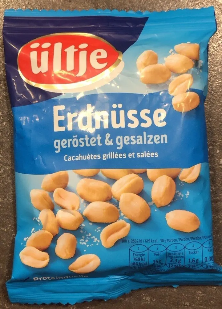 Erdnüsse geröstet und gesalzen