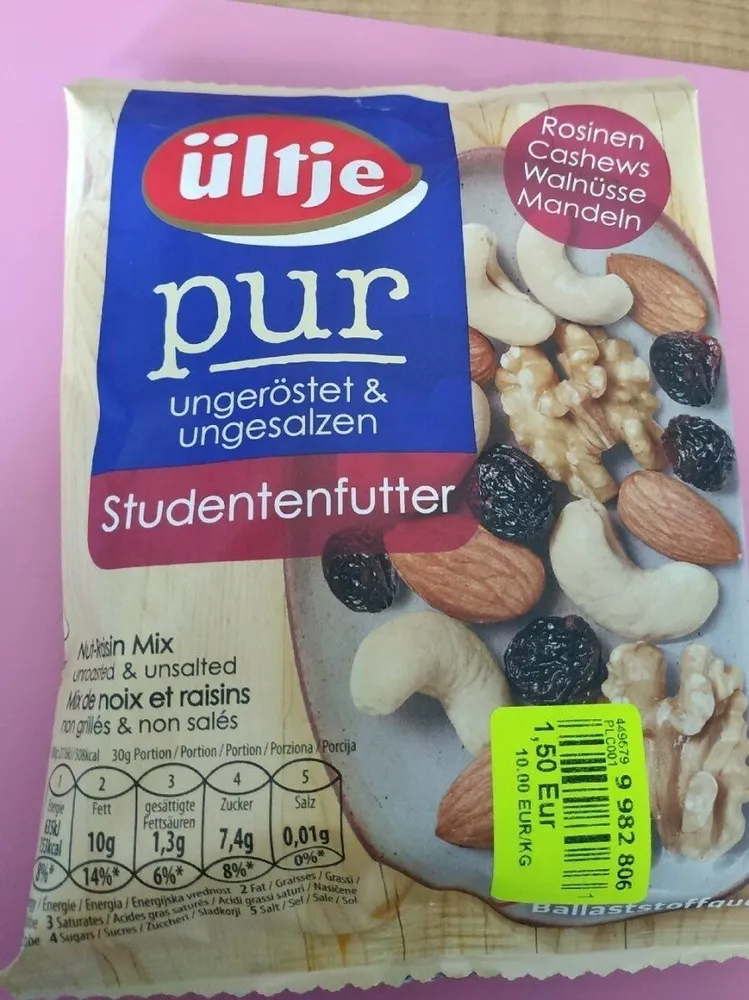 Studentenfutter ungeröstet und ungesalzen