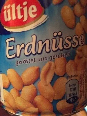 Erdnüsse geröstet und gesalzen