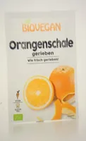 Orangenschale gerieben