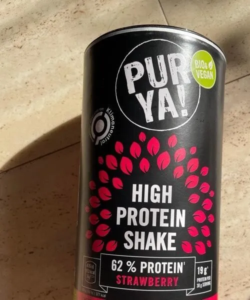 High Protein Shake Strawberry
