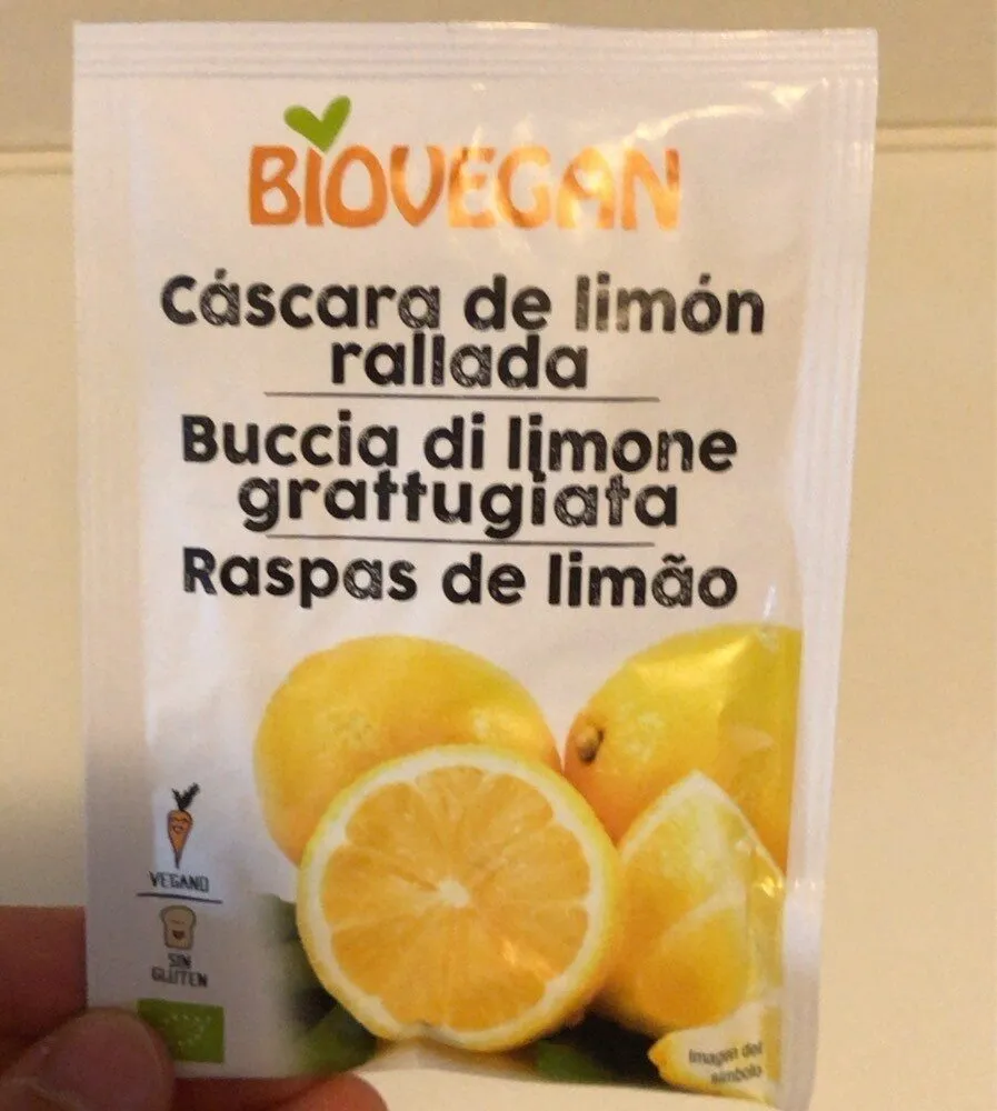Buccia di limone grattuggiata
