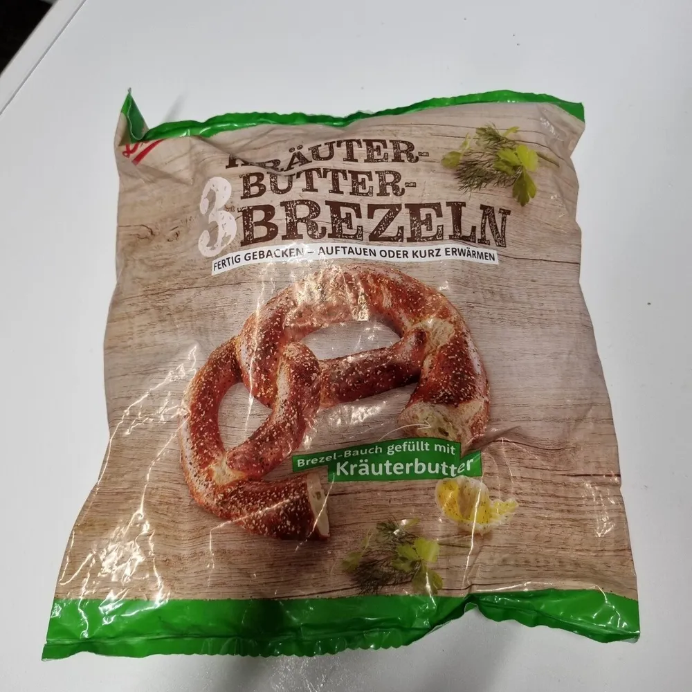 Kräuterbutter-Brezen