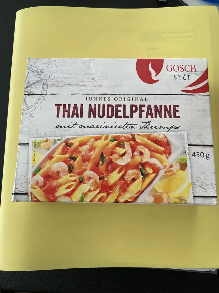 Thai Nudelpfanne mit marinieaten Thrimps