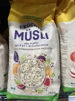 FRÜCHTE MÜSLI