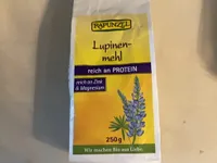 Lupinen-mehl