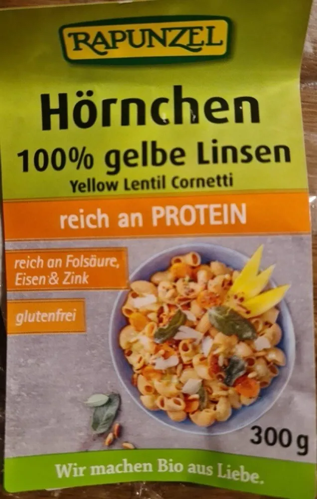 Hörnchen aus gelben Linsen (Nudeln)