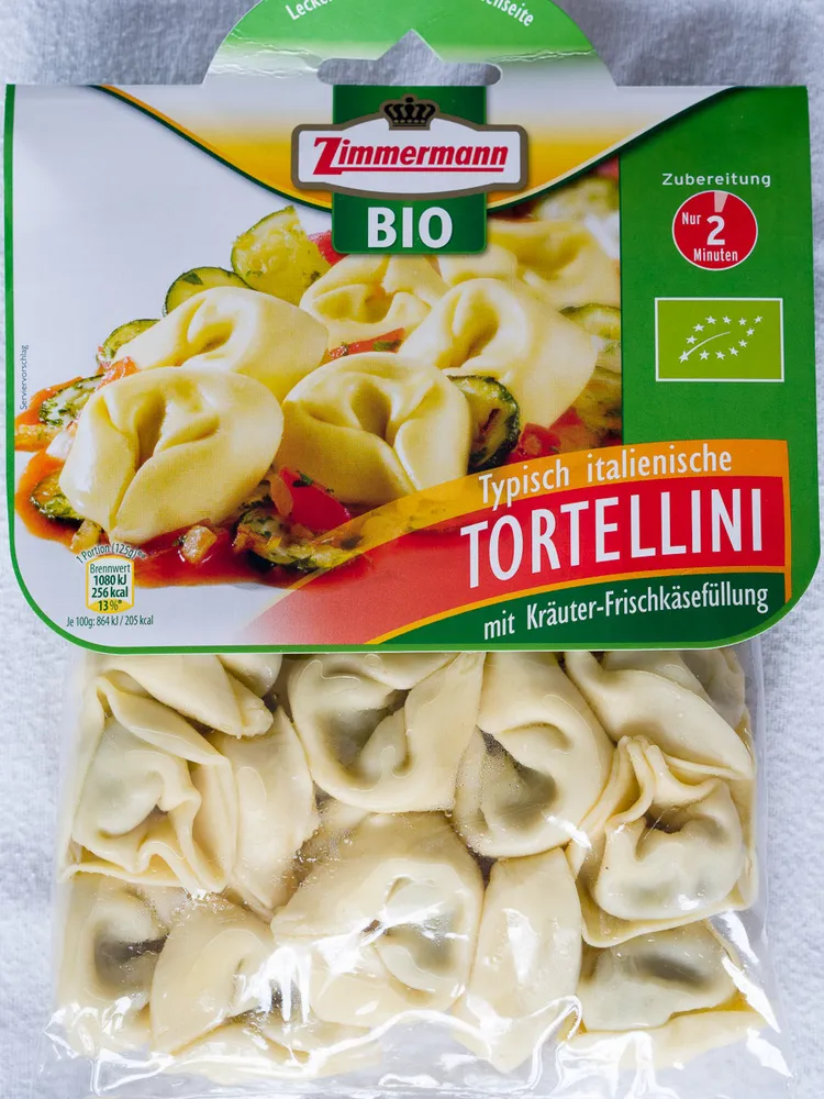 Tortellini mit Kräuter-Frischkäsefüllung