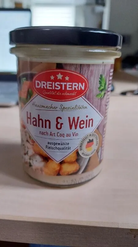 Hahn und Wein