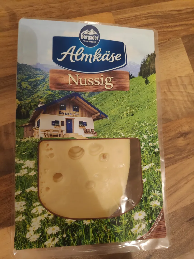 Almkäse Nussig
