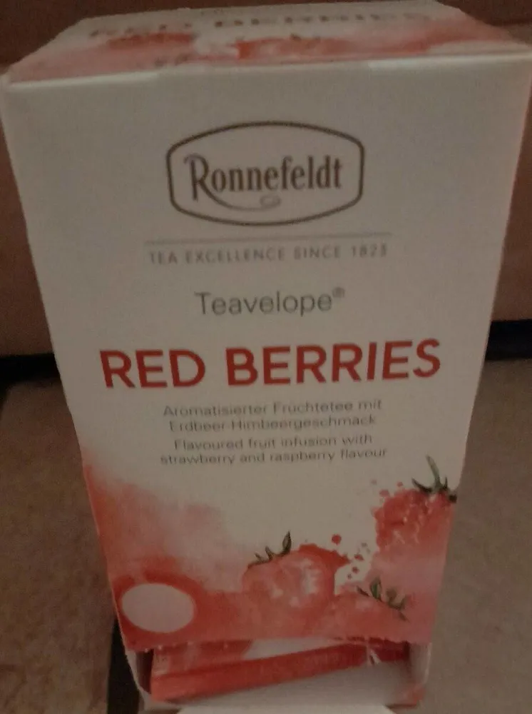 Ronnefeldt Teavelope Red Berries
