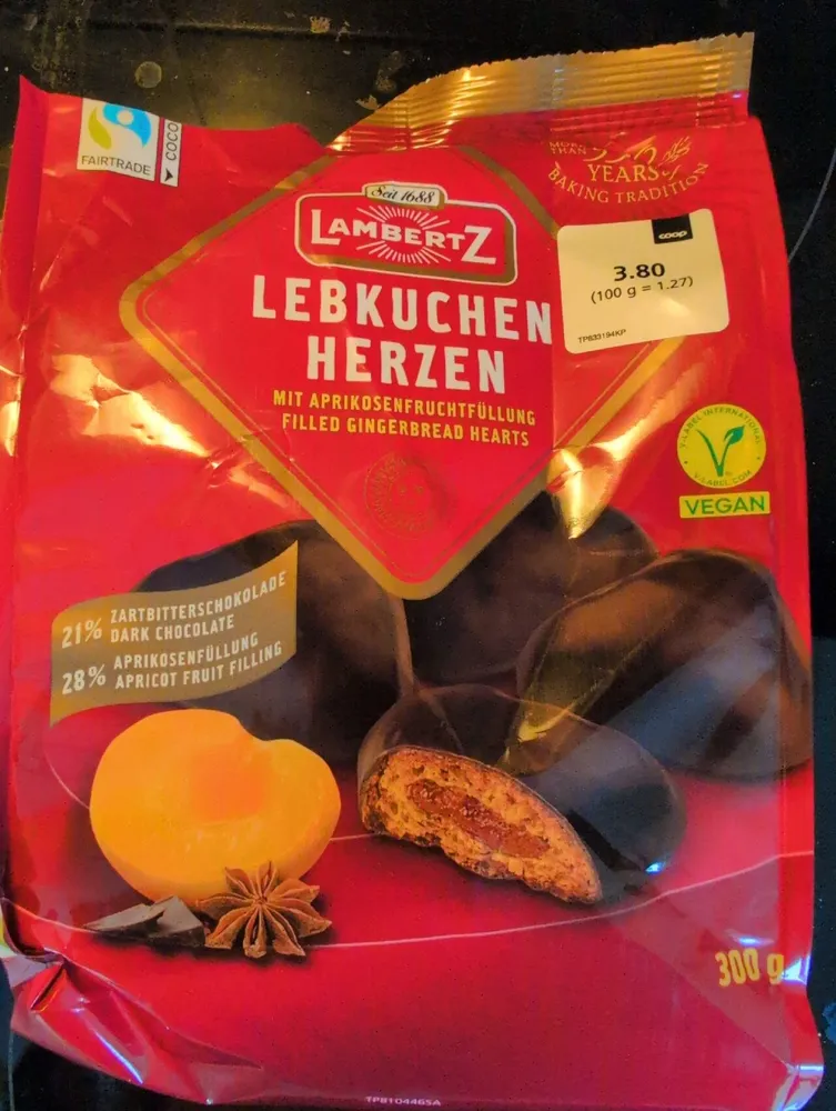 Lebkuchen Herzen mit Aprikosenfruchtfüllung