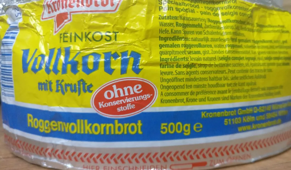 Vollkornbrot mit Kruste