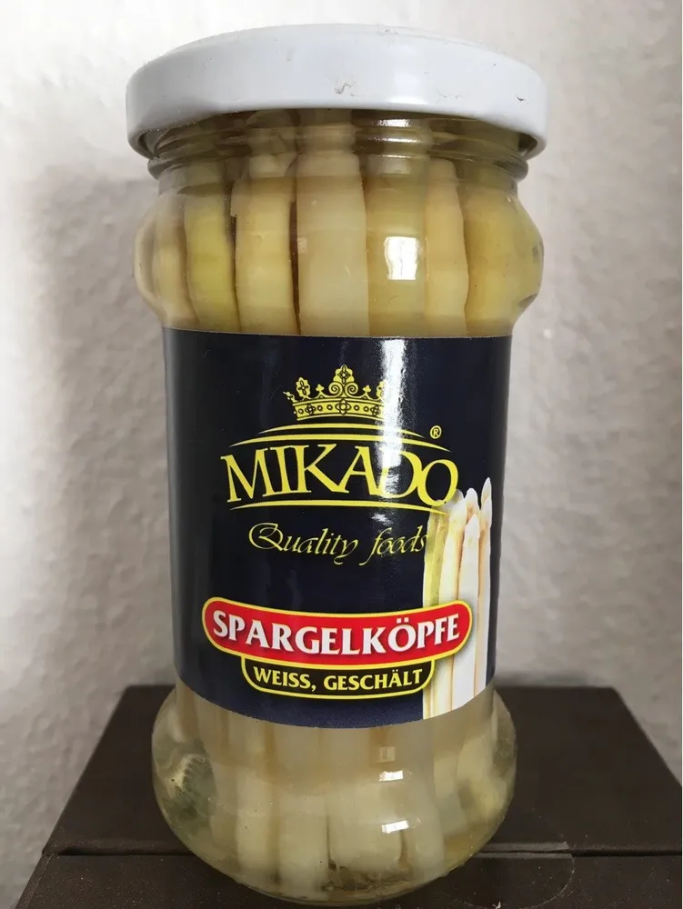 Spargelköpfe, Weiss, Geschält