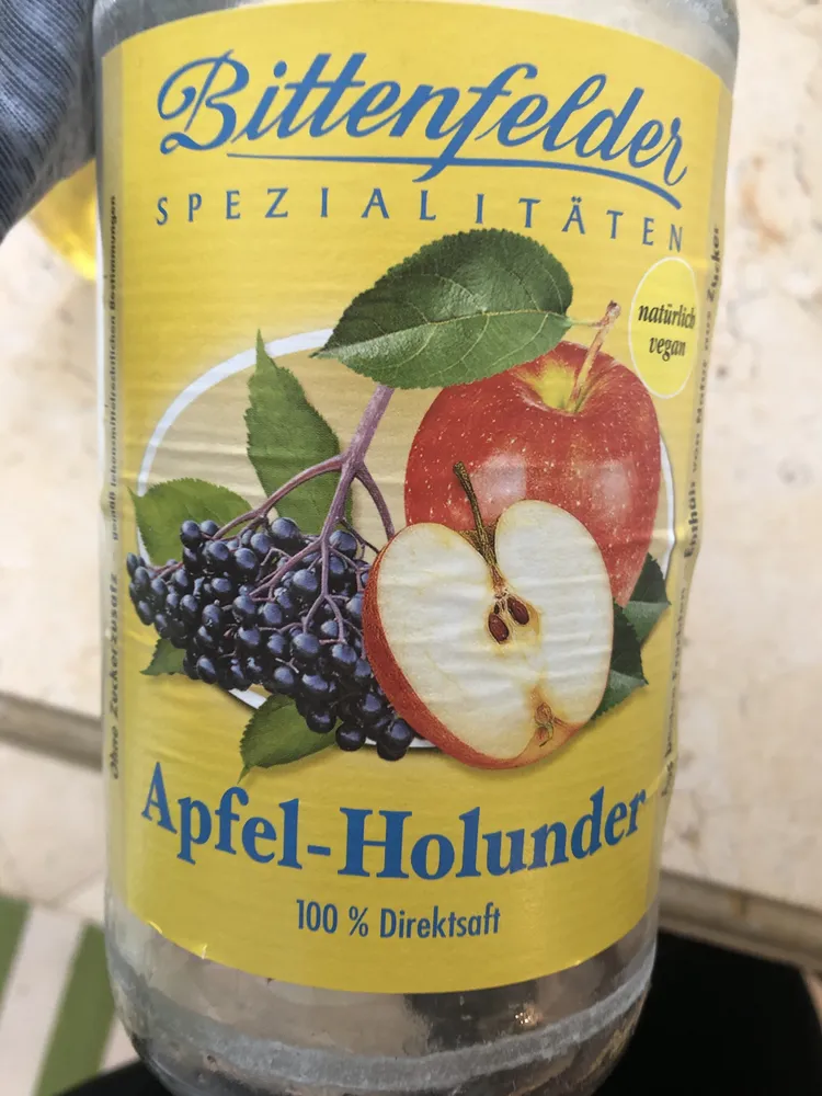 Apfel-Holunder-Saft