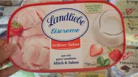 Erdbeereis
