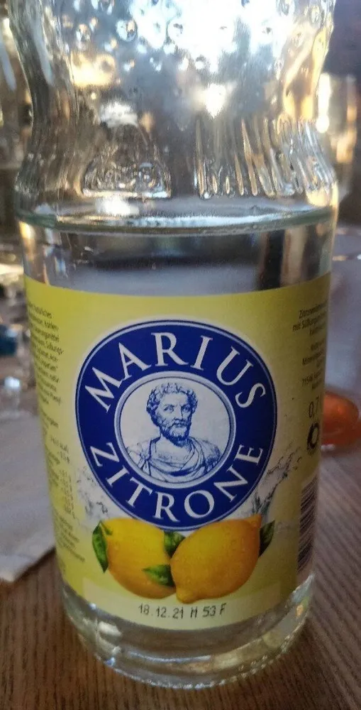 Zitronenlimonade