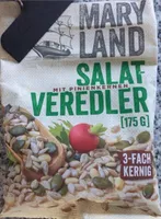 Salatveredler mit Pinienkernen