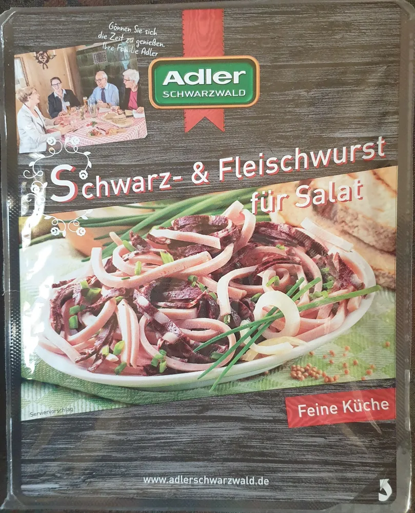 Schwarz- und Fleischwurst für Salat