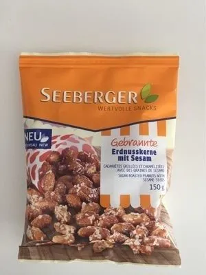 Cacahuètes grillées et caramélisées avec des graines de sésame