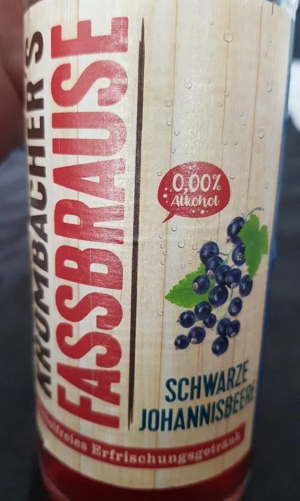 Krombacher's Fassbrause schwarze Johannisbeere