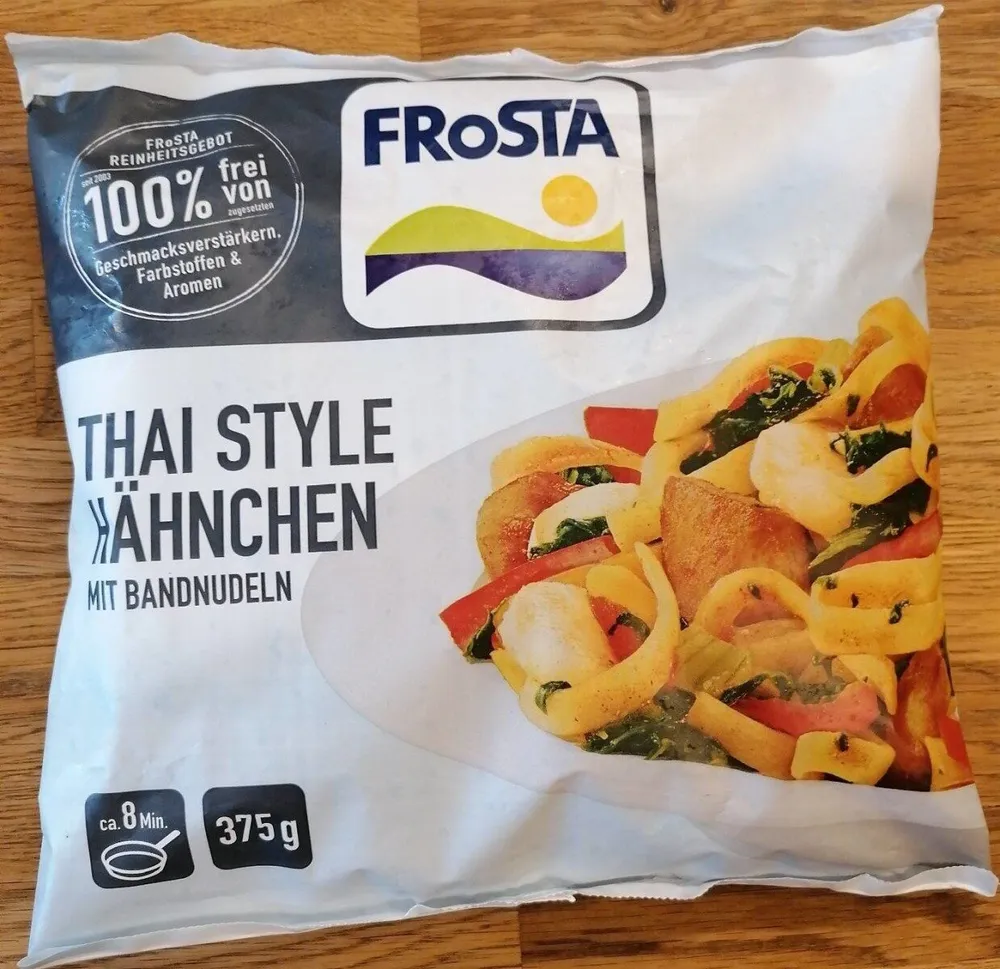 Thai Style Hähnchen mit Bandnudeln
