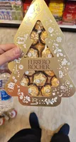 Ferrero Rocher Tanne