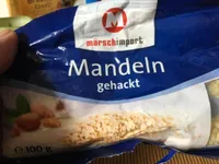 Mandeln gehackt